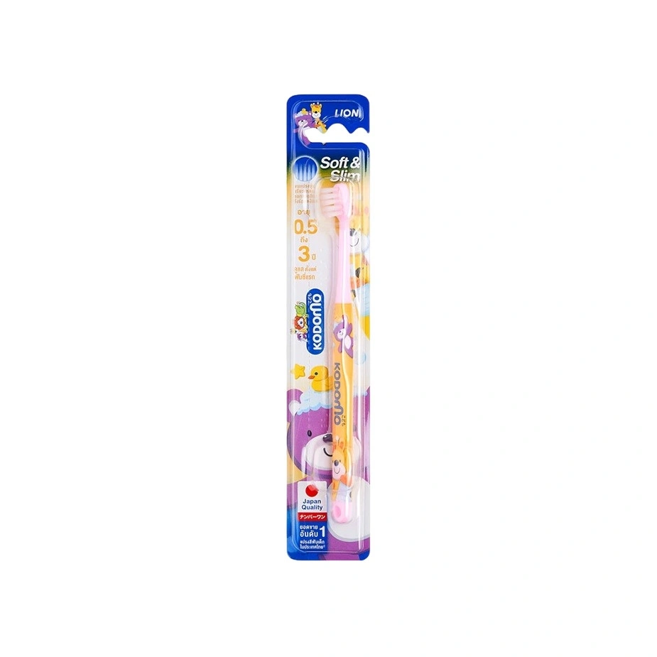 Children's Toothbrush SOFT & SLIM, Kodomo (Детская зубная щетка МЯГКАЯ И ТОНКАЯ, возраст от 0,5 до 3 лет, Кодомо), 1 шт.