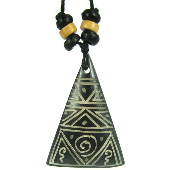 Подвеска из Кости ТРЕУГОЛЬНИК IN0350-06, на шнурке (размер подвески 4*3 см.), 1 шт.