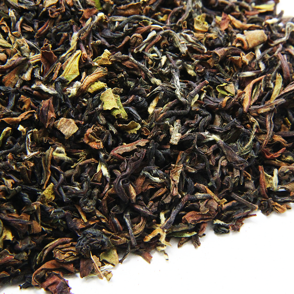 Чай индийский частично ферментированный крупнолистовой ДАРДЖИЛИНГ (сорт высший), Конунг, пакет, 500 г.